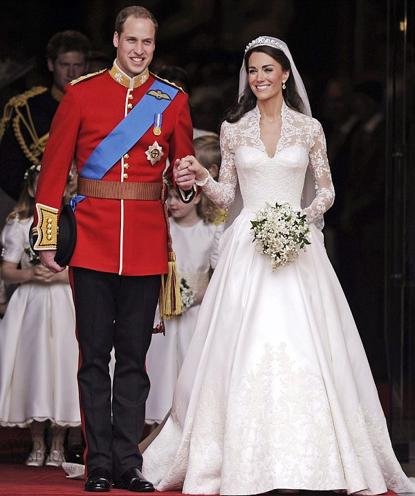kate-middleton-wedding-dress-sarah-burton2
